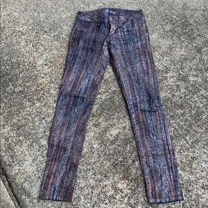 SUPER SEXY!! VS Siren leggings. These are 🔥